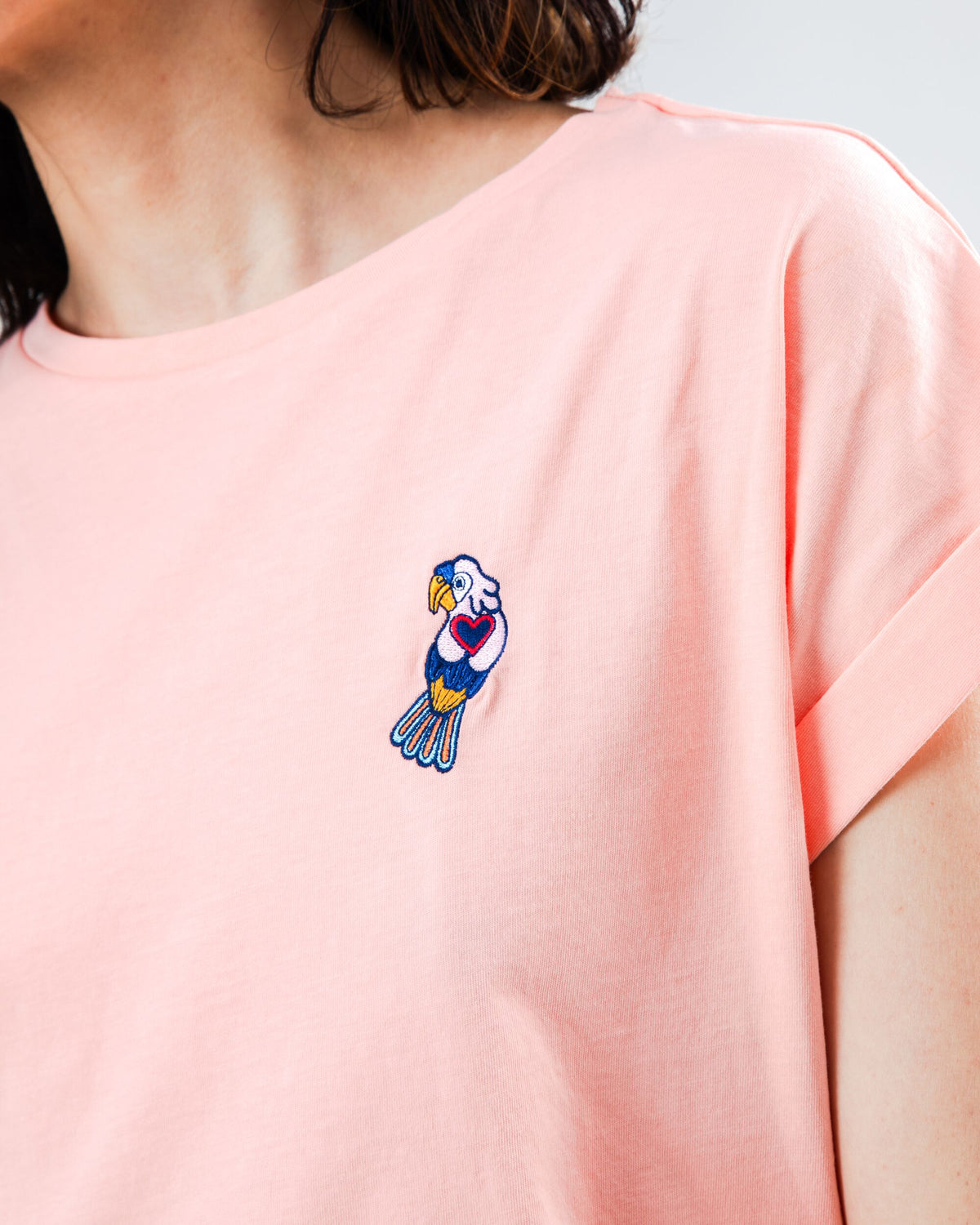 Asis Parrot Scoop Tee Pink