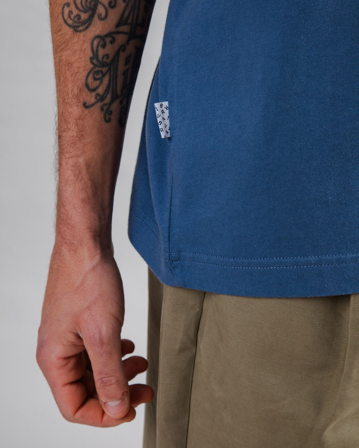 Brava Gum Label T-shirt Indigo