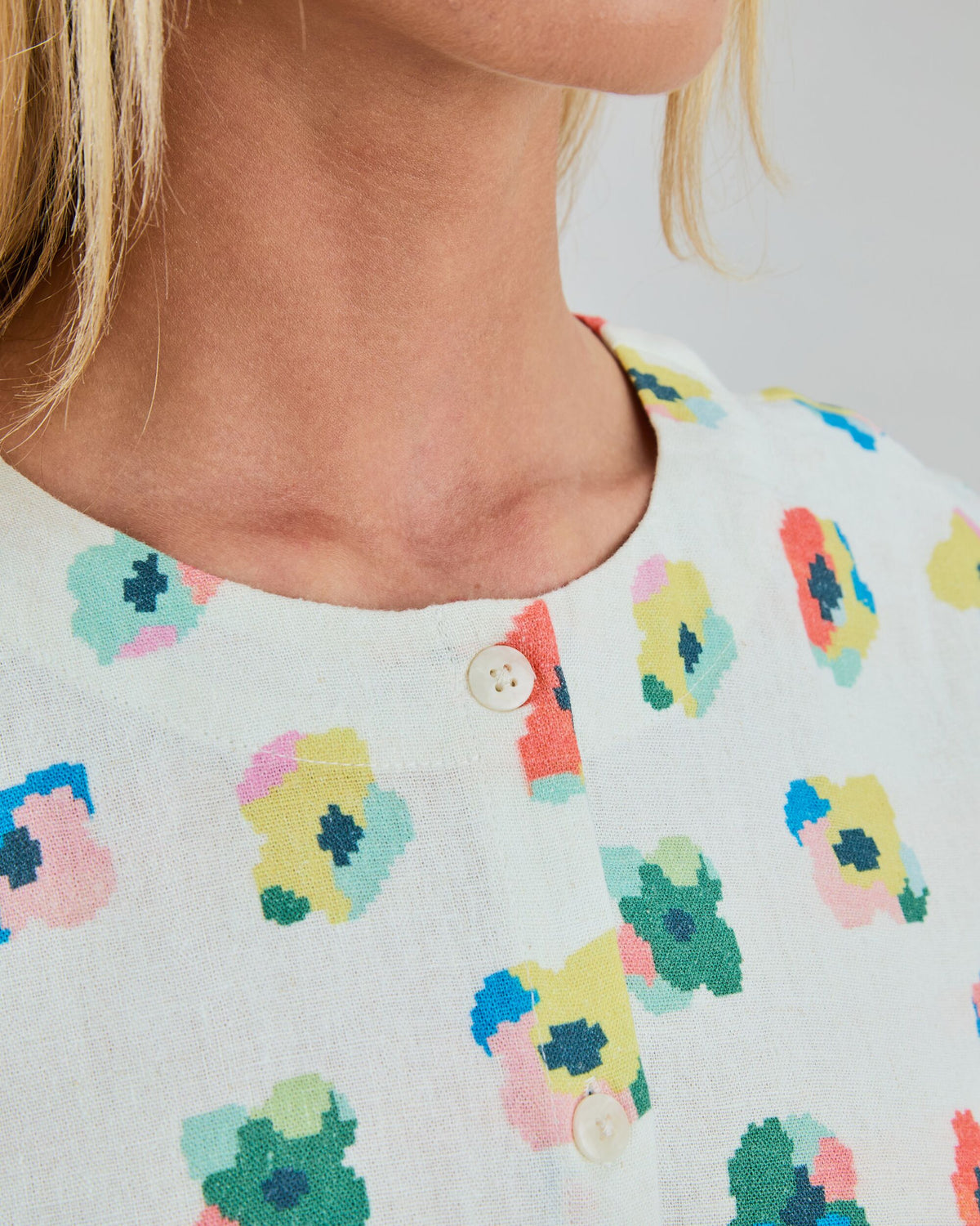 Mini Flower Button Up Blouse Ecru