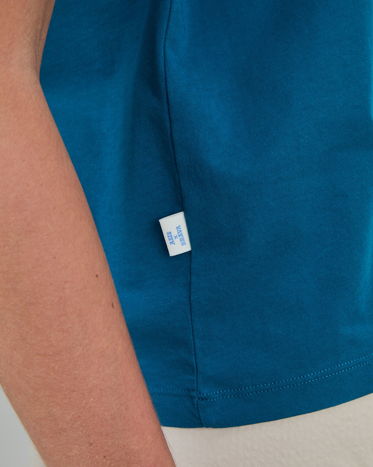 Asis Percales Daisy Scoop Tee Blue