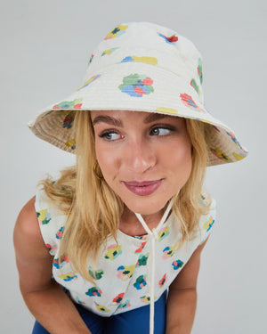 Mini flower bucket hat Ecru